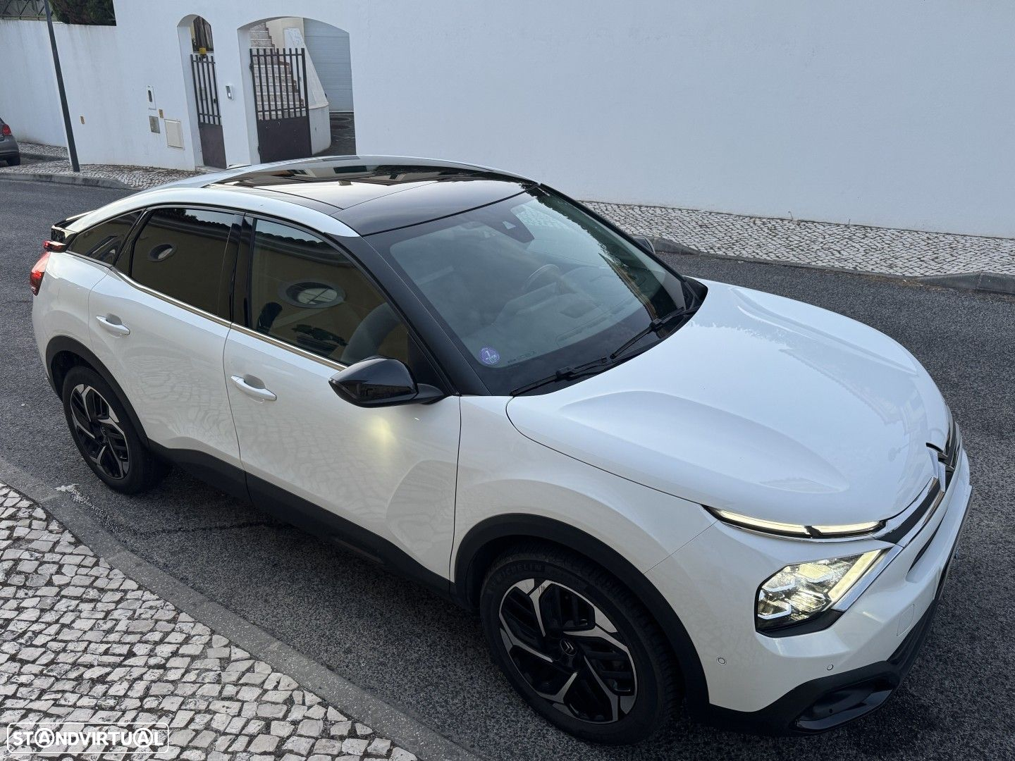 Citroën C4 1.2 PureTech Shine Pack EAT8 - 15