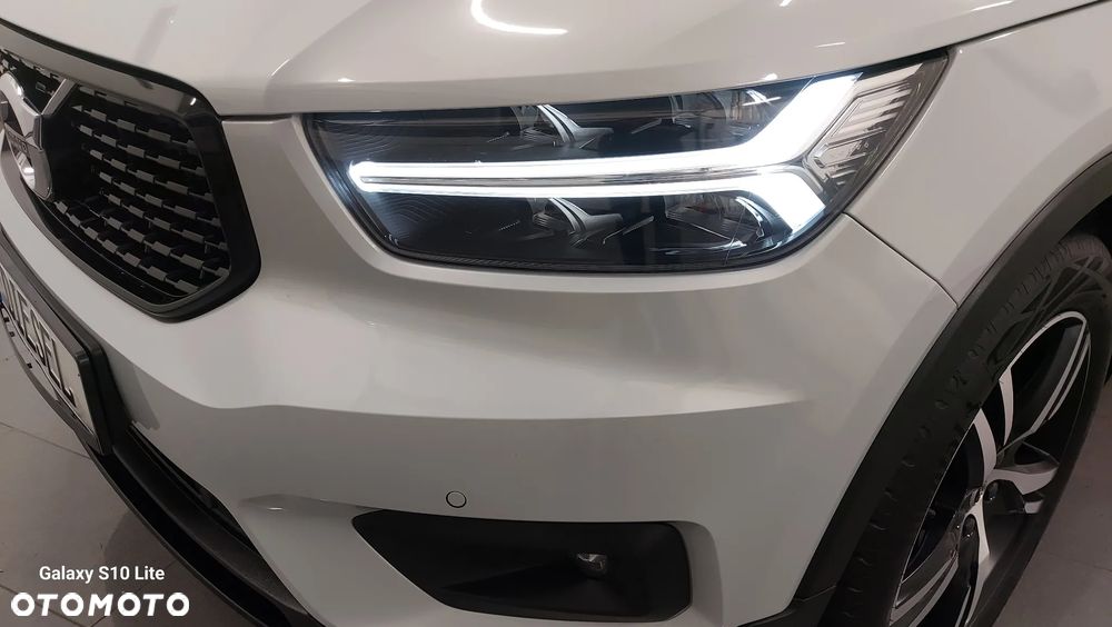 Volvo XC 40 D3 SCR R-Design - 10