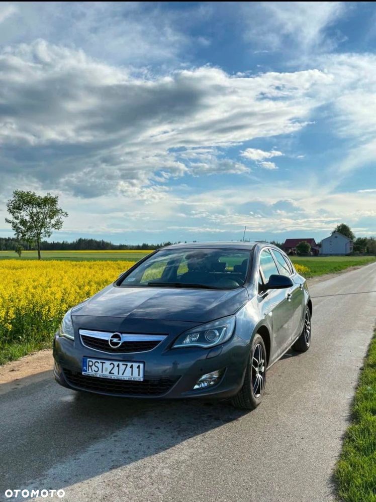 Opel Astra - 1