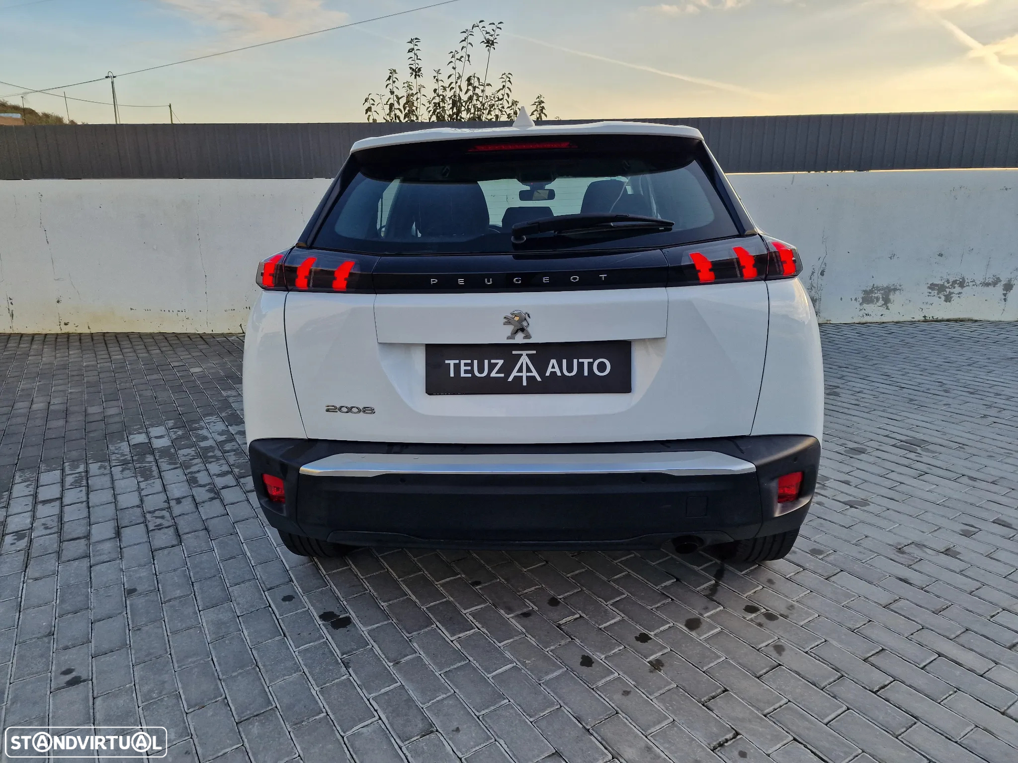 Peugeot 2008 PureTech 100 Active - 7