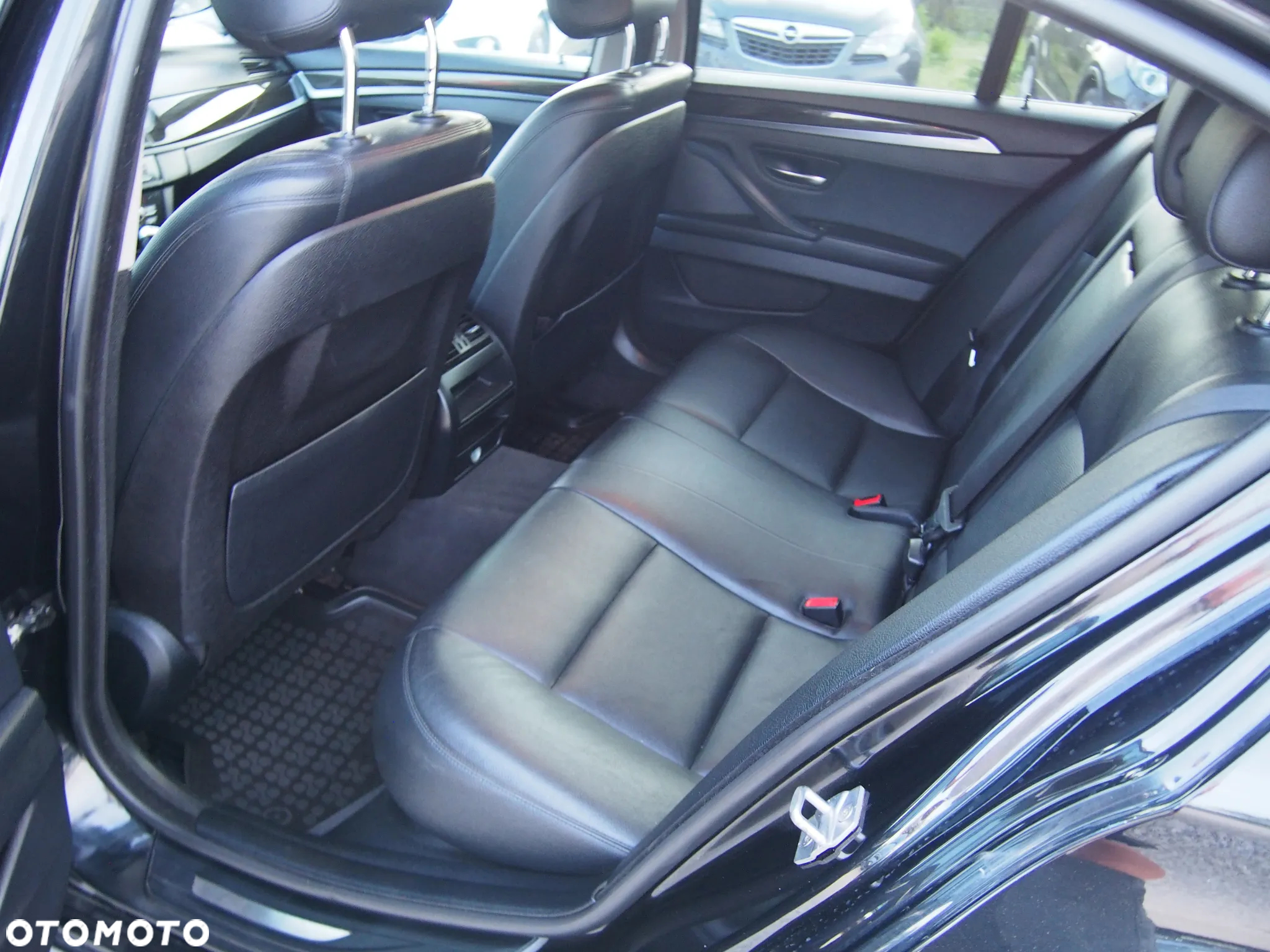 BMW Seria 5 - 16
