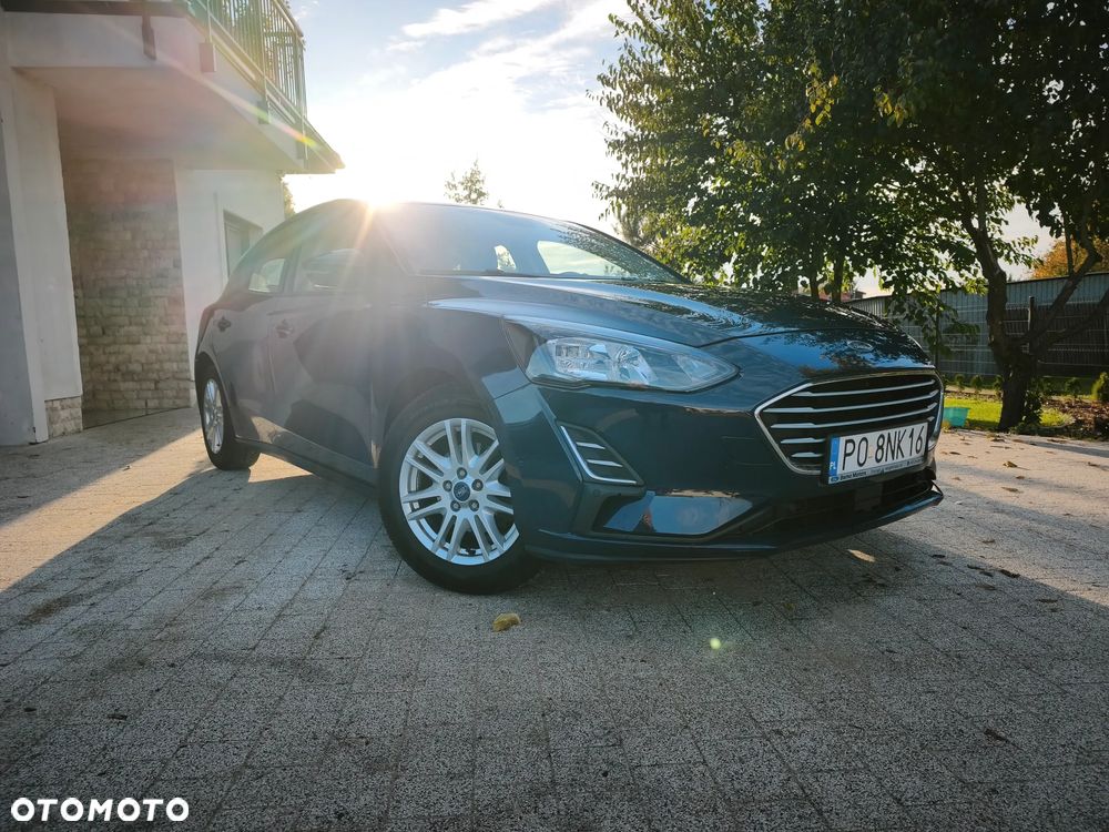 Ford Focus 2019 photo 2