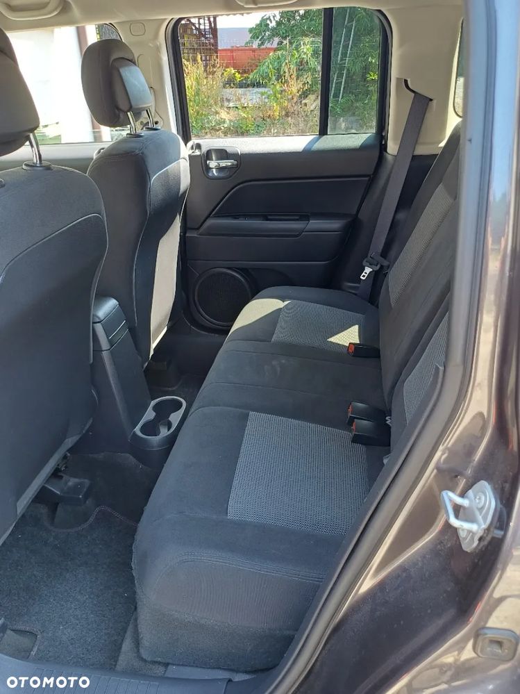 Jeep Patriot - 16
