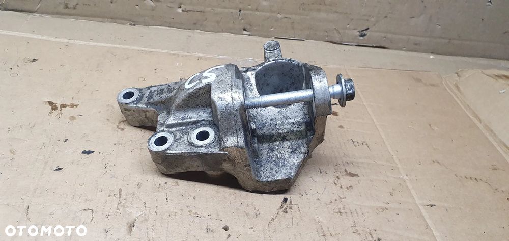 Łapa poduszka silnika Citroen C5 III 2.0 HDI 9645161180 - 2