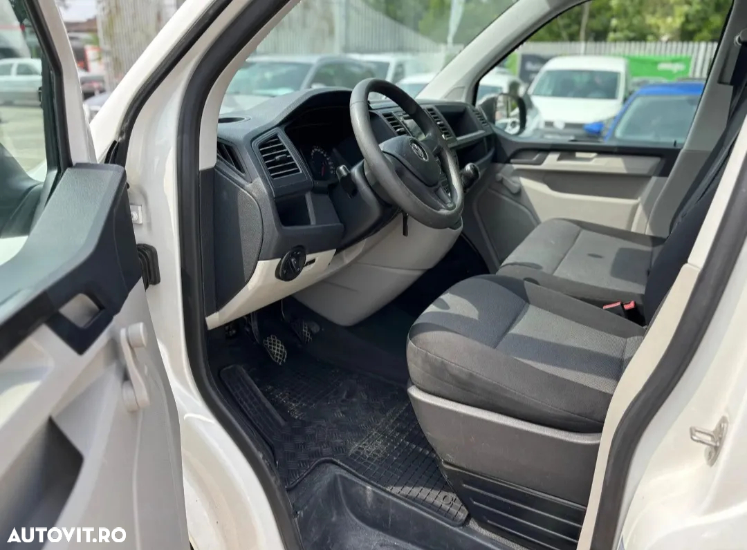 Volkswagen Transporter - 7