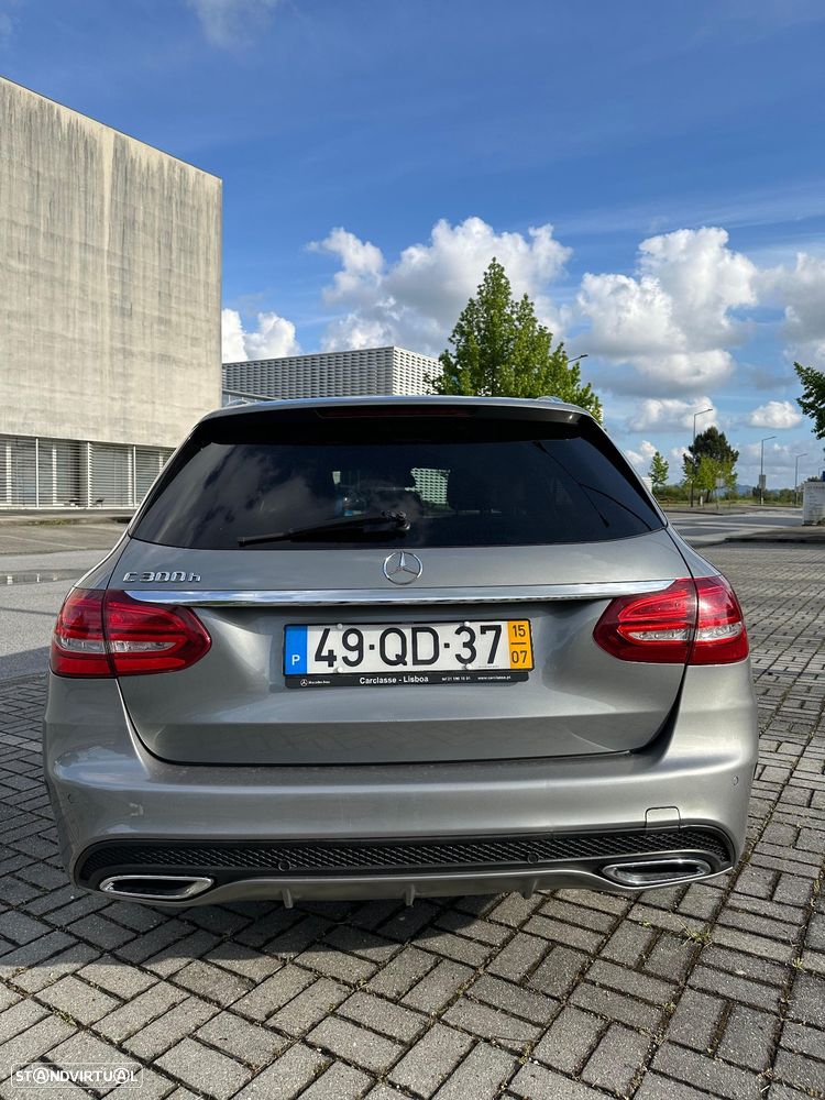 Mercedes-Benz C 300 h AMG Line - 3