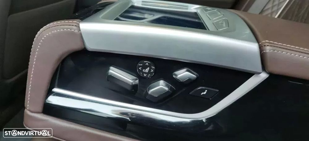 BMW 745 e iPerformance Pack M Auto - 24