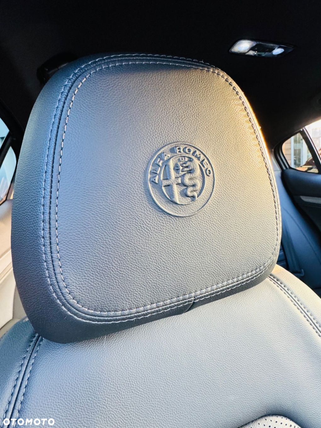 Alfa Romeo Stelvio - 13