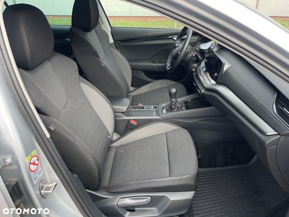 Skoda Octavia 1.5 TSI ACT Ambition - 24