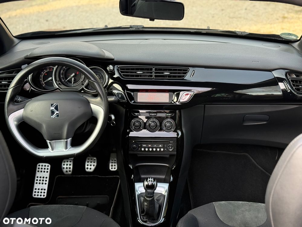 Citroën DS3 PureTech 82 Stop & Start ETG Chic - 32