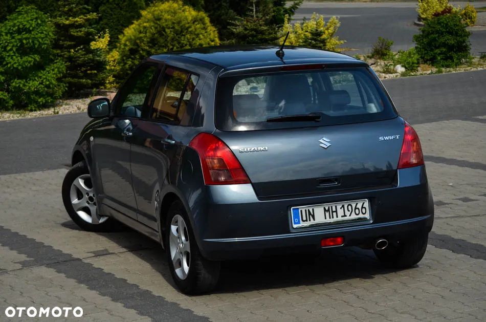 Suzuki Swift 1.3 4x4 Comfort - 25