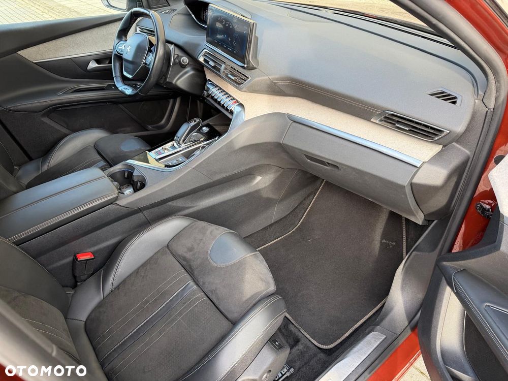 Peugeot 5008 2.0 BlueHDI GT S&S EAT8 - 18