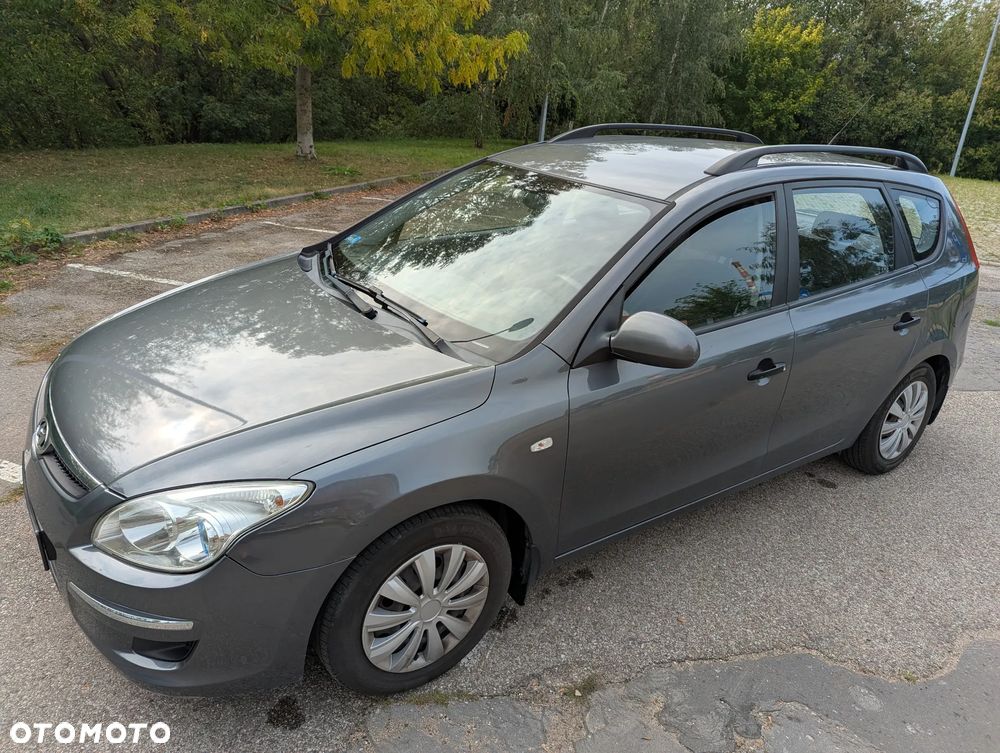 Hyundai i30 1.6 Comfort - 11