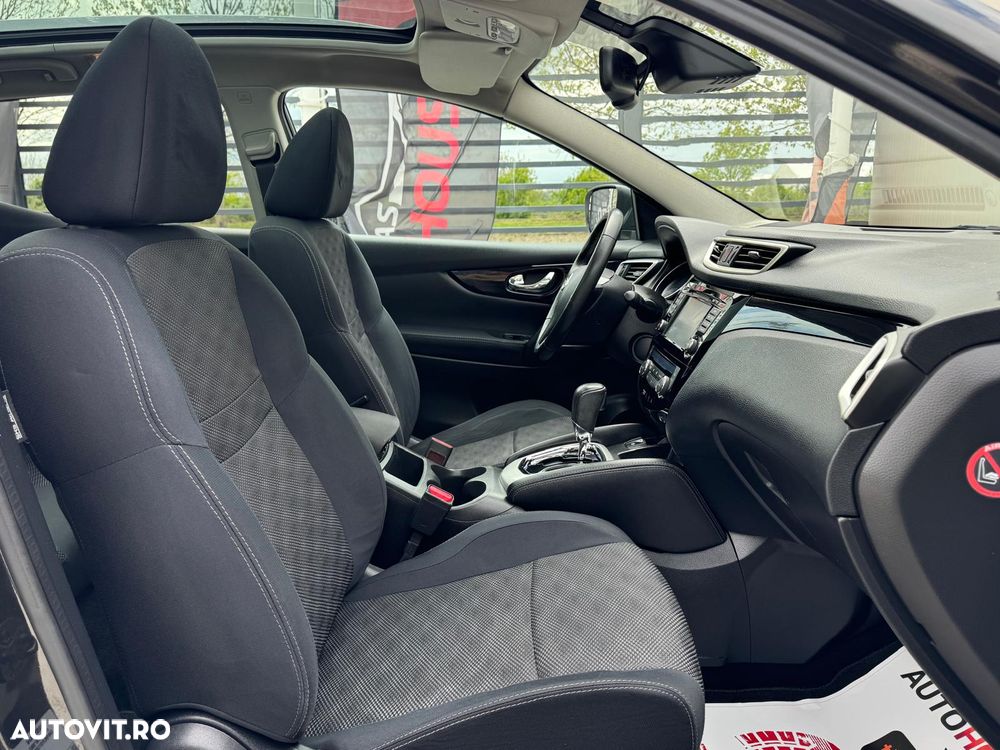 Nissan Qashqai 1.6 DCI Xtronic TEKNA - 12