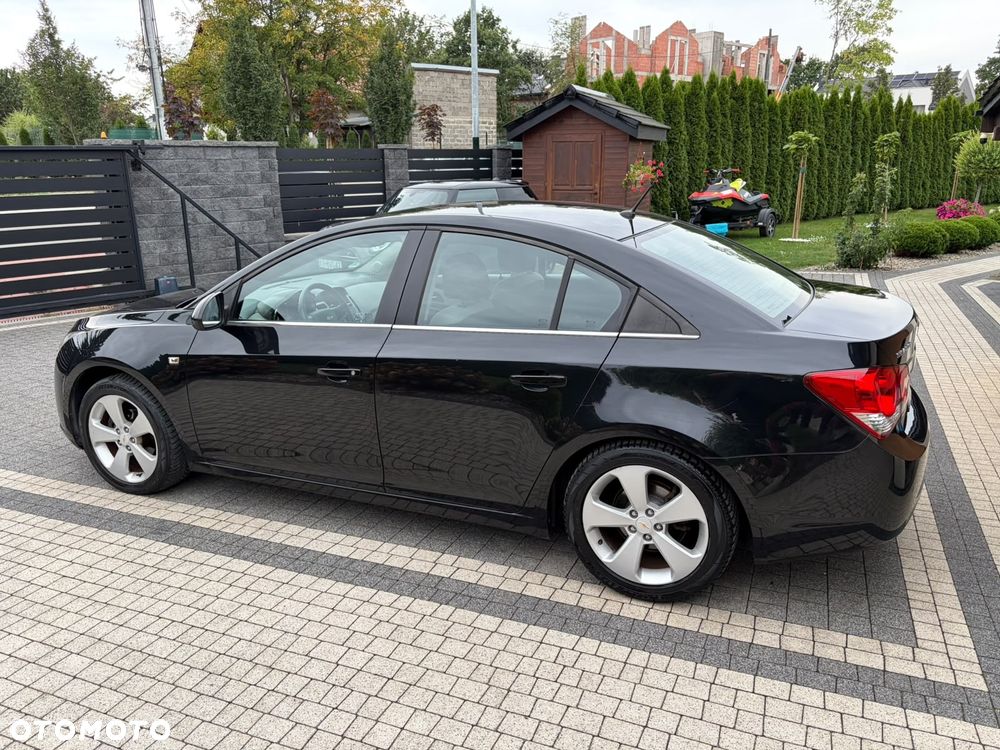 Chevrolet Cruze 1.8 Automatik LT - 12