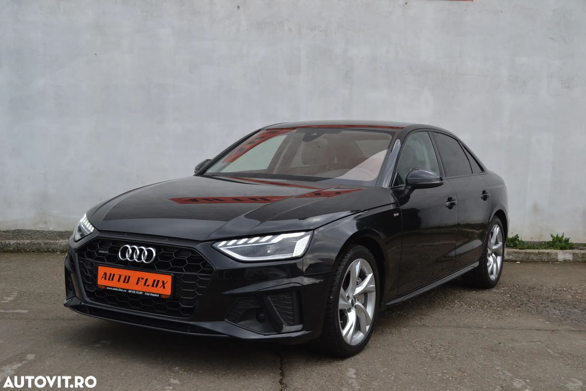 Audi A4 - 1