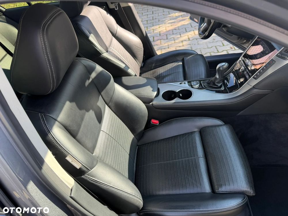 Infiniti Q50 - 12