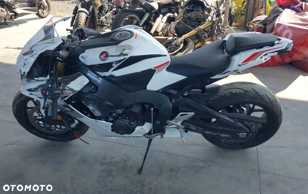 Honda CBR - 10