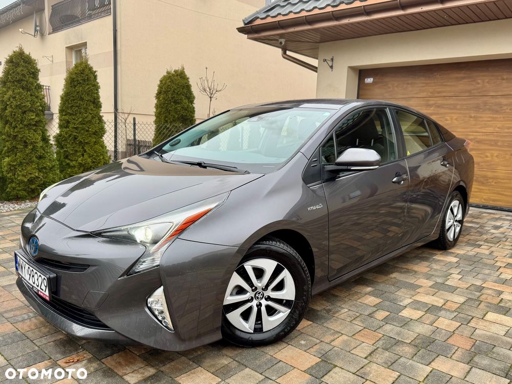 Toyota Prius Hybrid Comfort - 36