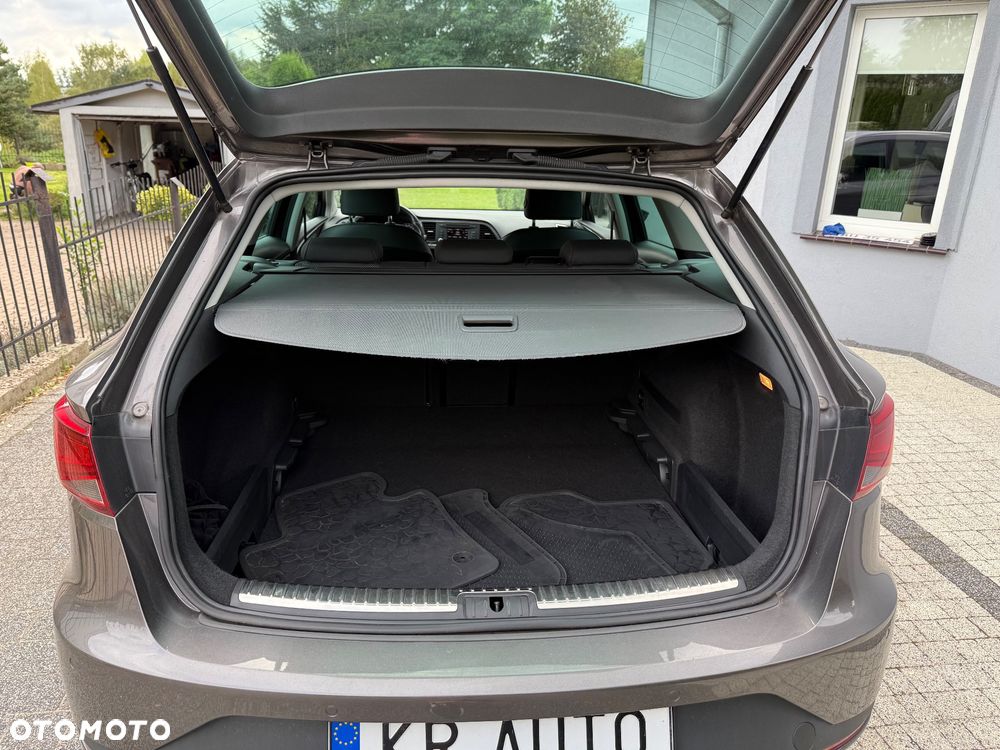 Seat Leon 2.0 TDI DPF Ecomotive FR - 11
