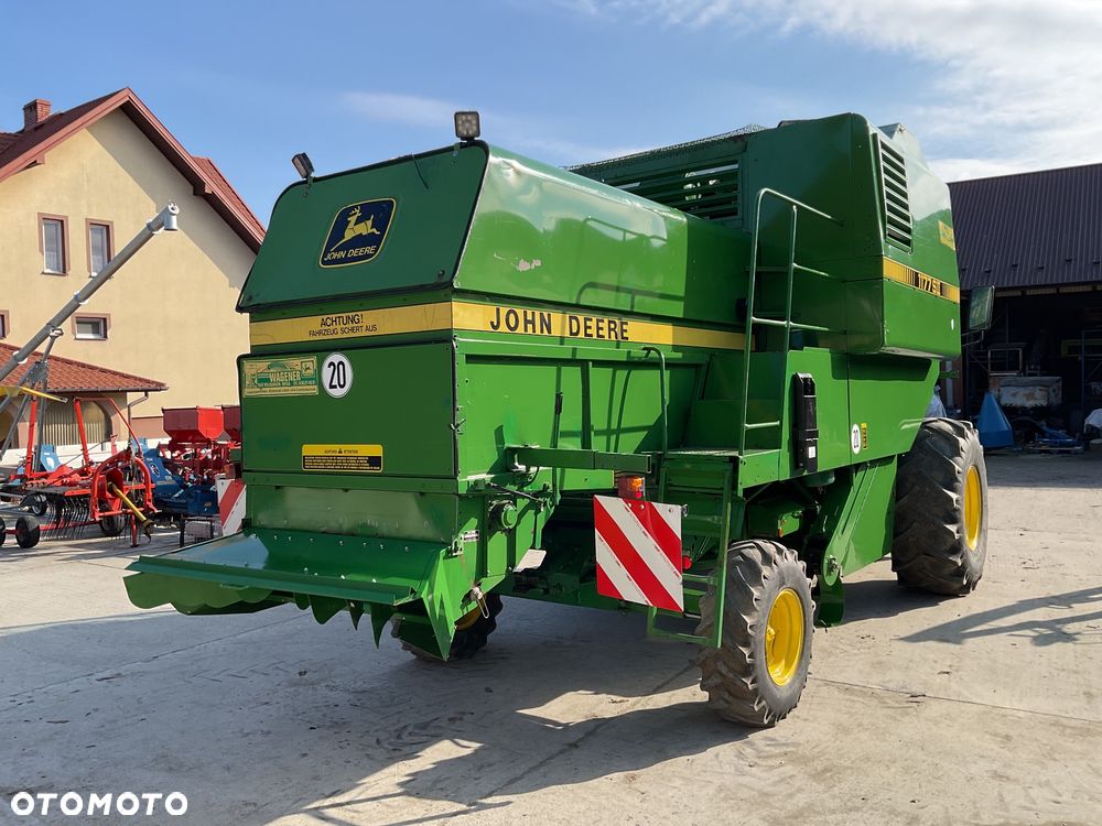 John Deere 1177 - 5