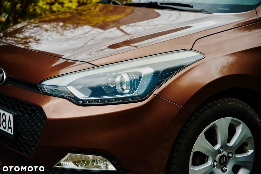 Hyundai i20 1.2 Elegant - 4