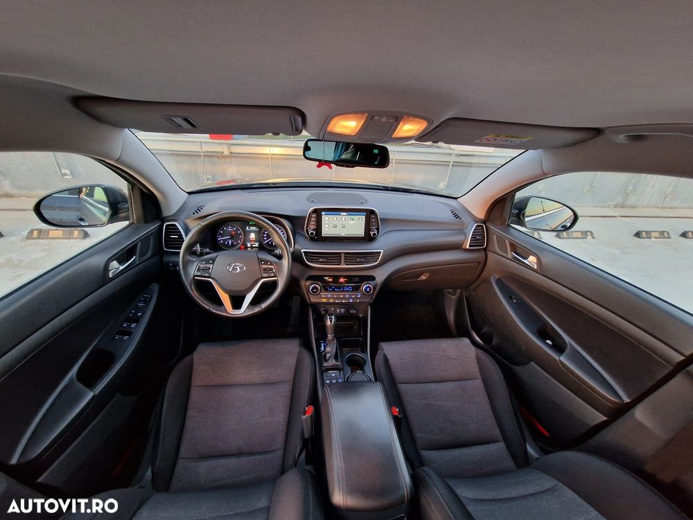 Hyundai Tucson 1.6 T-GDi 4WD 7DCT Luxury - 8