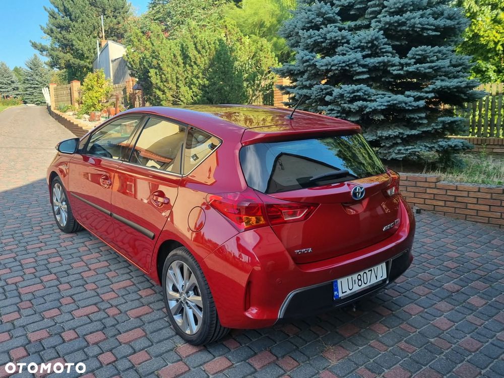 Toyota Auris 1.8 HSD Luna - 6