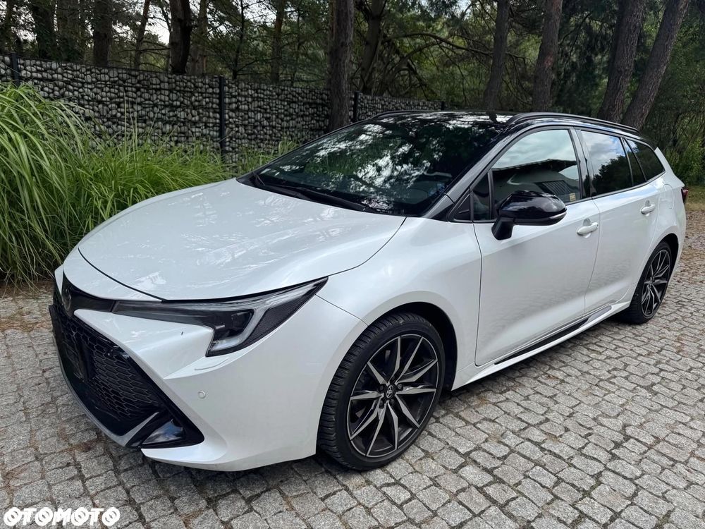 Toyota Corolla 2.0 Hybrid GR Sport - 2