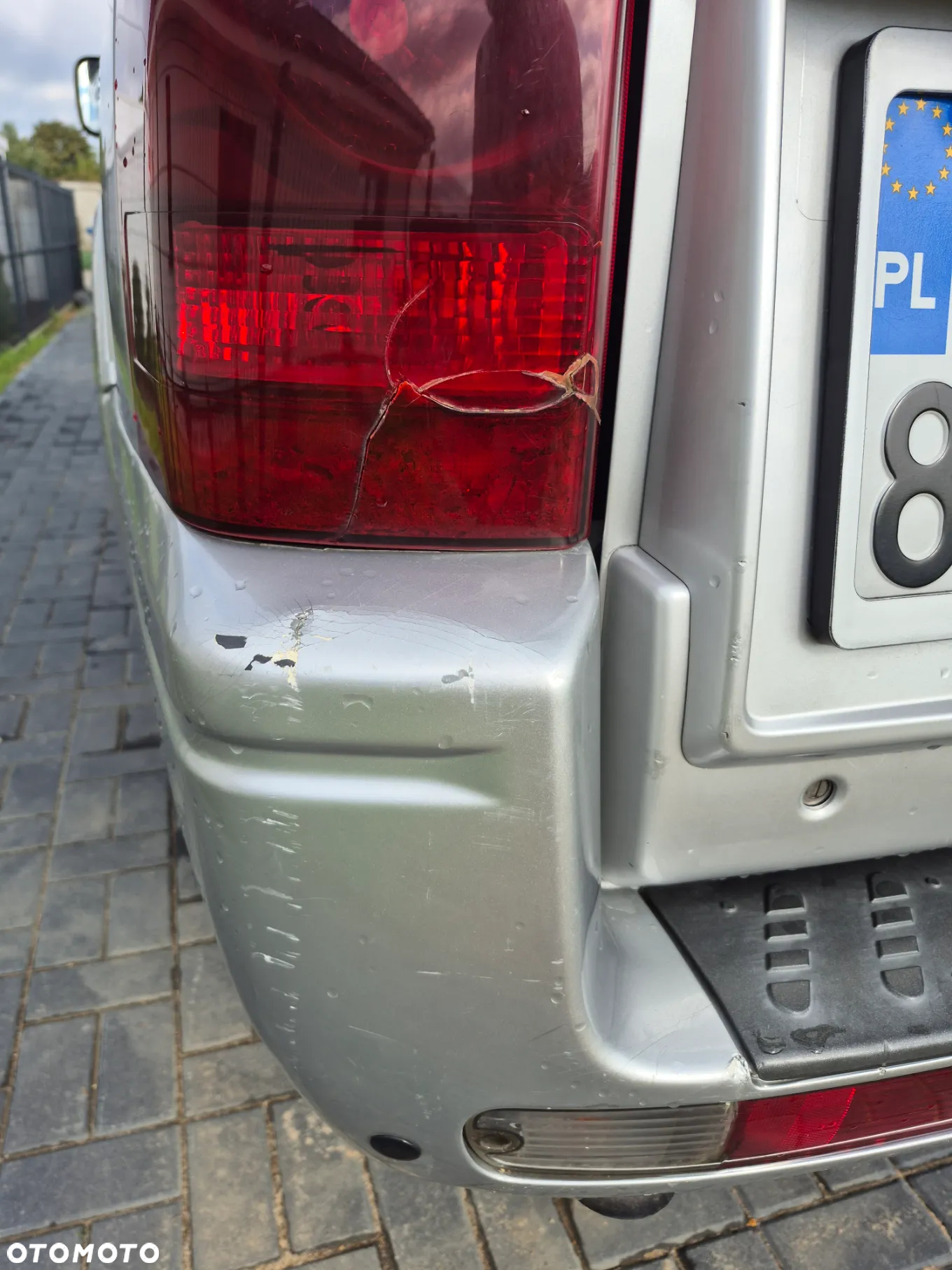 Mitsubishi Pajero - 32