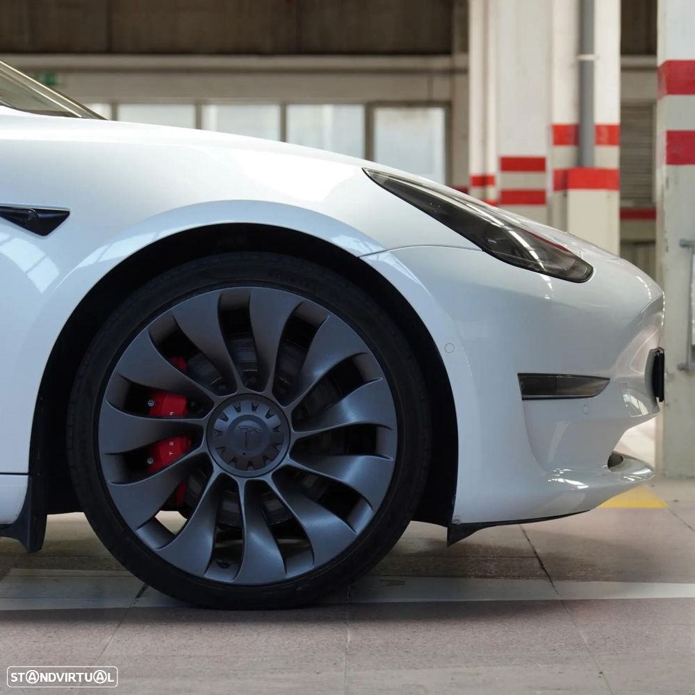 Tesla Model 3 Long Range AWD Dual Motor Performance - 36