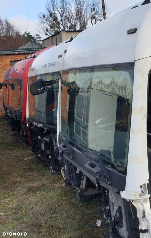 KABINA MAN TGX EURO 6 RÓŻNE KOLORY CENA 3000 ZŁ. - 7