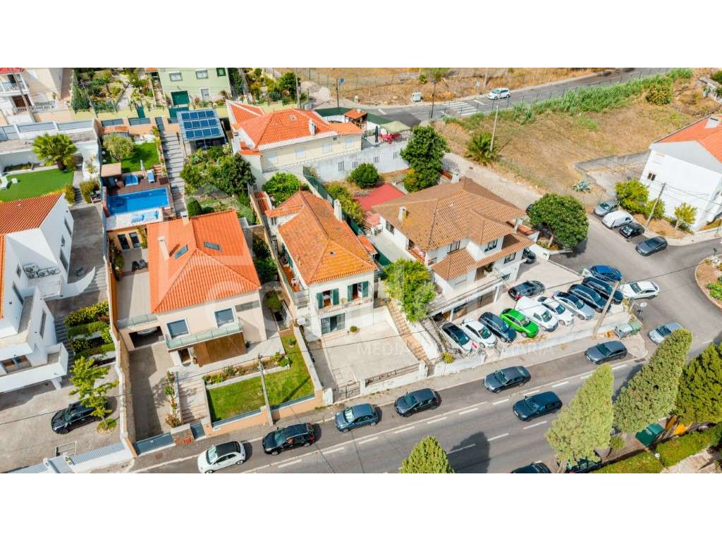 OPORTUNIDADE EM ODIVELAS ELEVADO POTENCIAL! - Grande imagem: 2/35