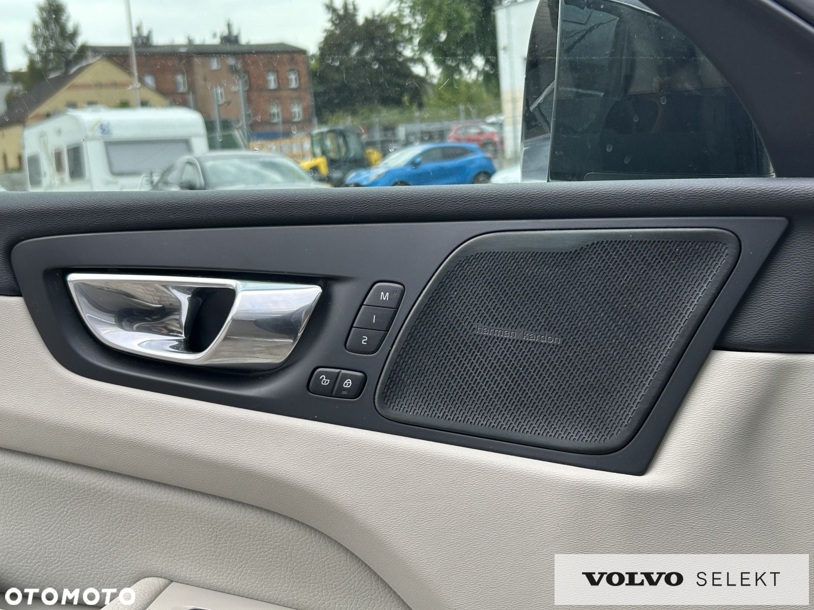Volvo XC 60 - 23