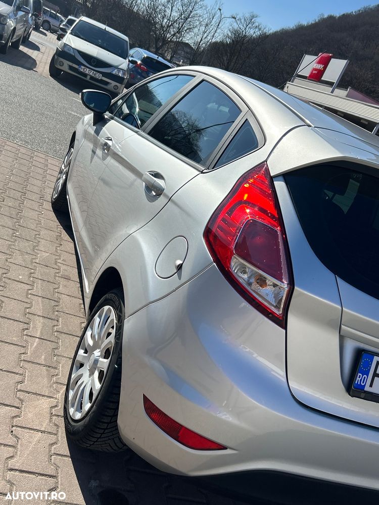 Ford Fiesta 1.5 TDCi DPF Trend - 19