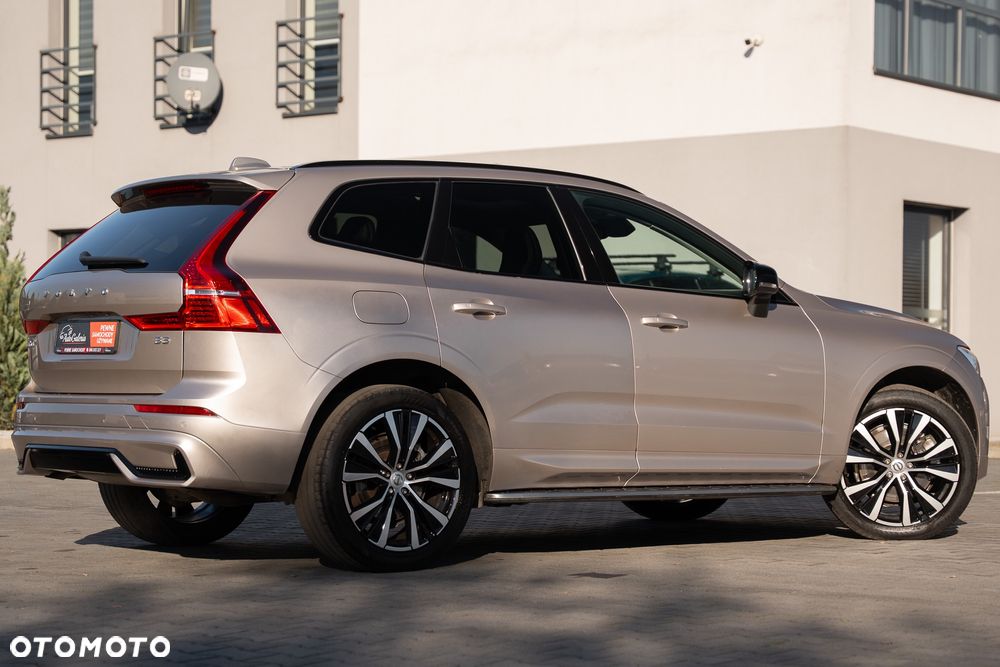 Volvo XC 60 D5 AWD R-Design - 13
