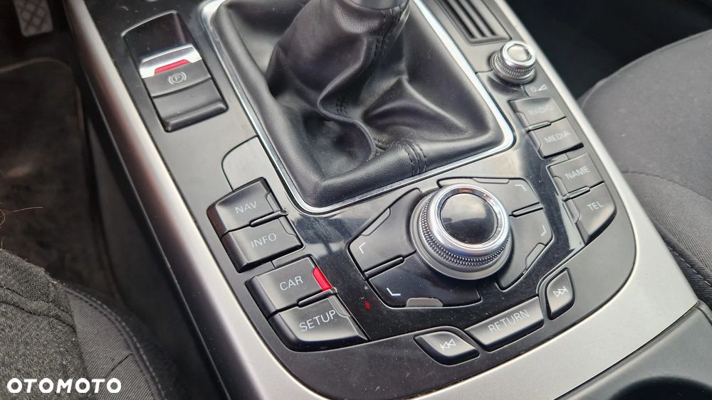 Audi A4 Avant 2.0 TDI ultra DPF Attraction - 15