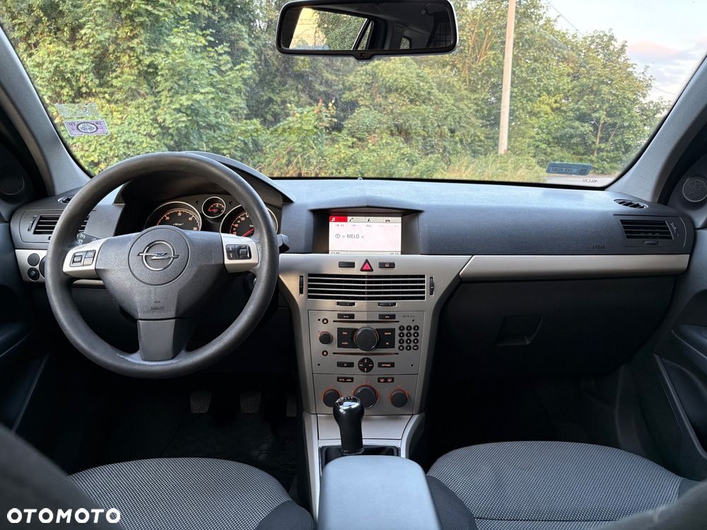 Opel Astra 1.7 CDTI - 12