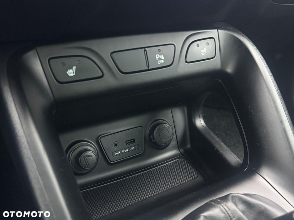 Hyundai ix35 2.0 2WD Style - 17