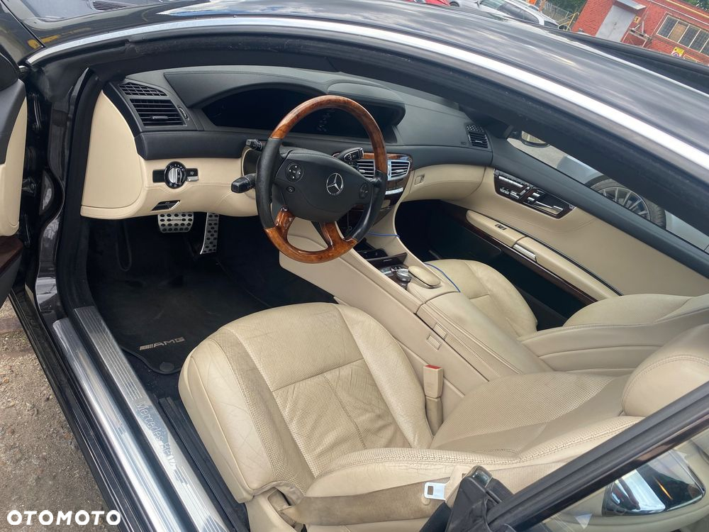 Mercedes-Benz CL 500 7G-TRONIC - 19