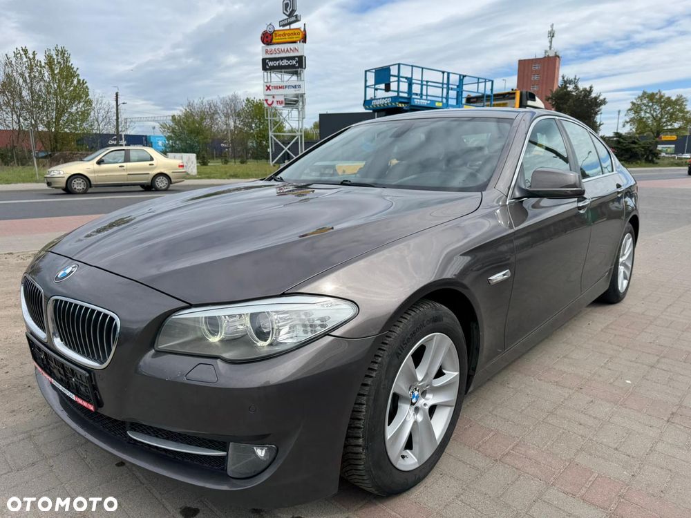 BMW Seria 5 520d BluePerformance - 2