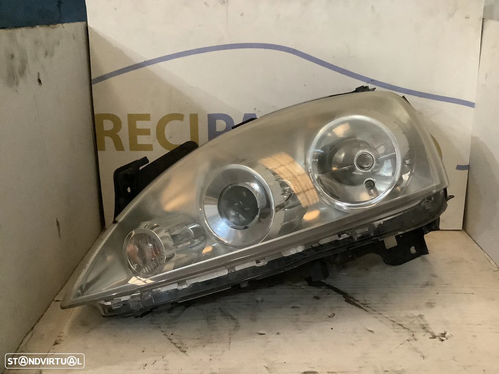 Ótica esquerda Opel Corsa C - 1