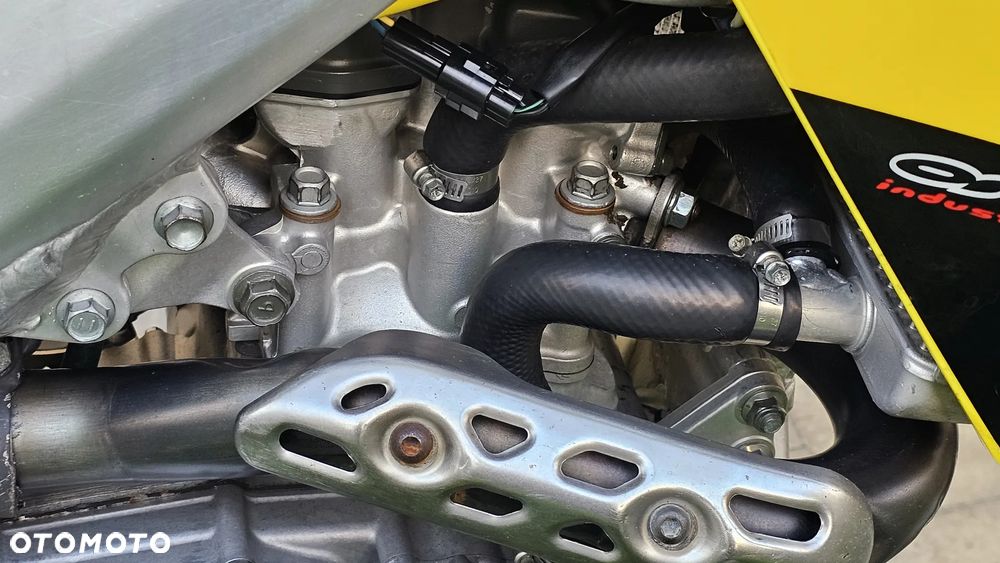 Suzuki RM-Z - 11