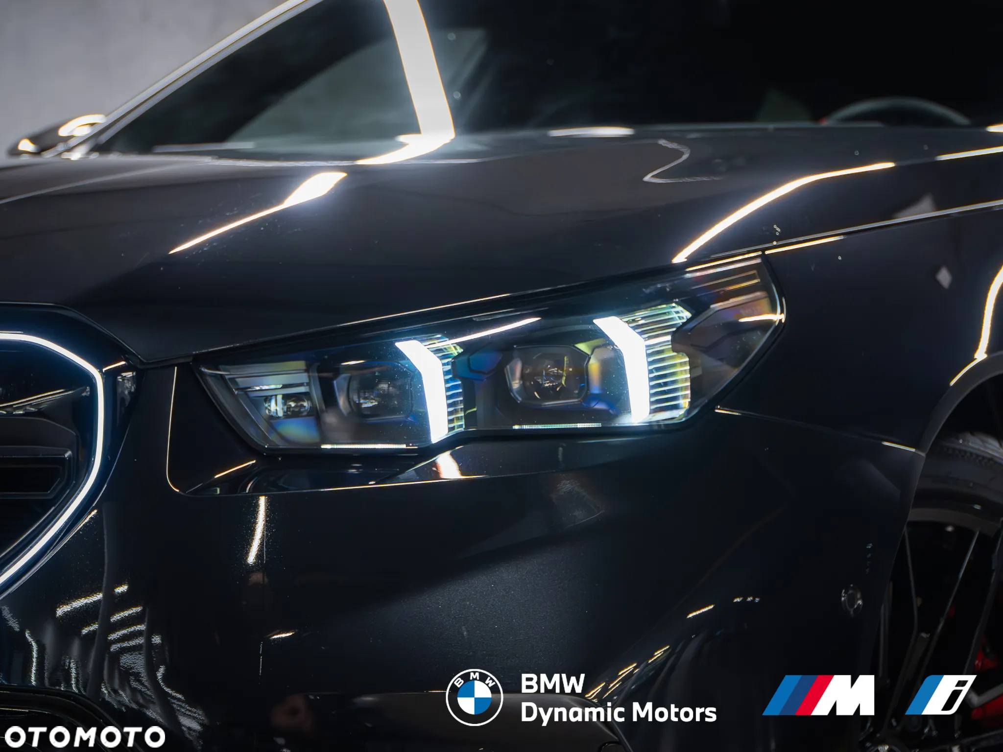 BMW M5 xDrive Touring - 8