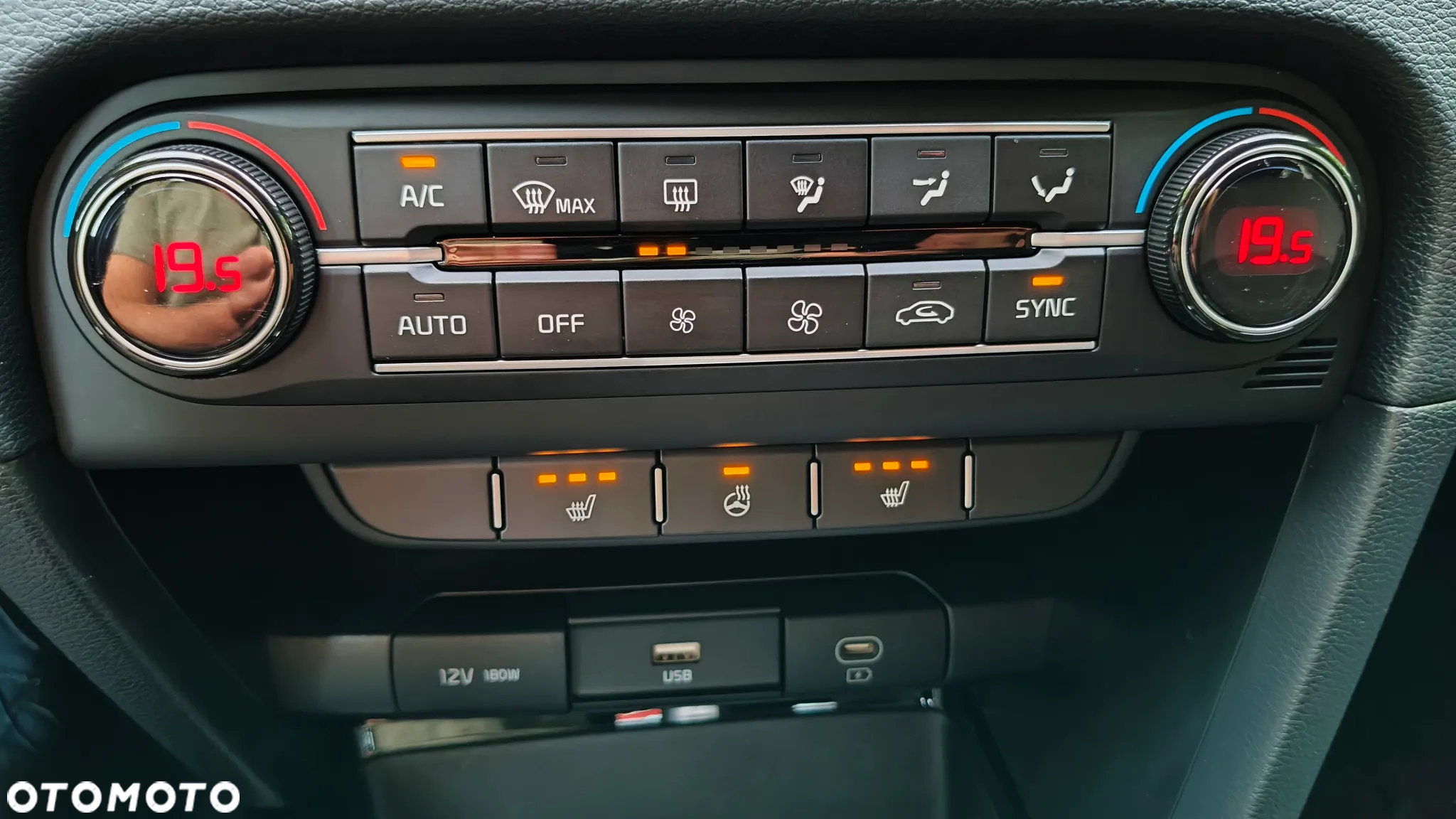Kia Ceed 1.5 T-GDI M - 19