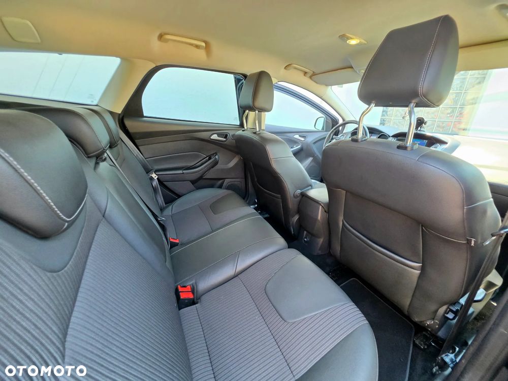 Ford Focus 1.6 EcoBoost Titanium - 8