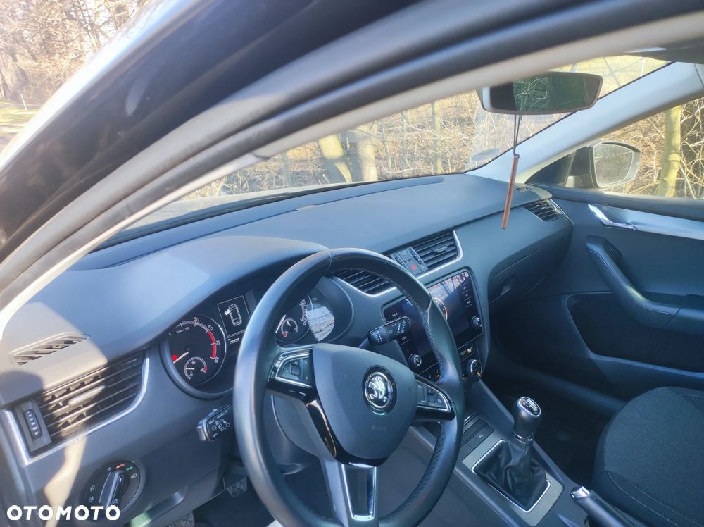 Skoda Octavia - 3