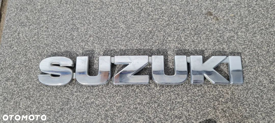 Suzuki Ignis II Emblemat Znaczek Klapy Bagażnika - 1