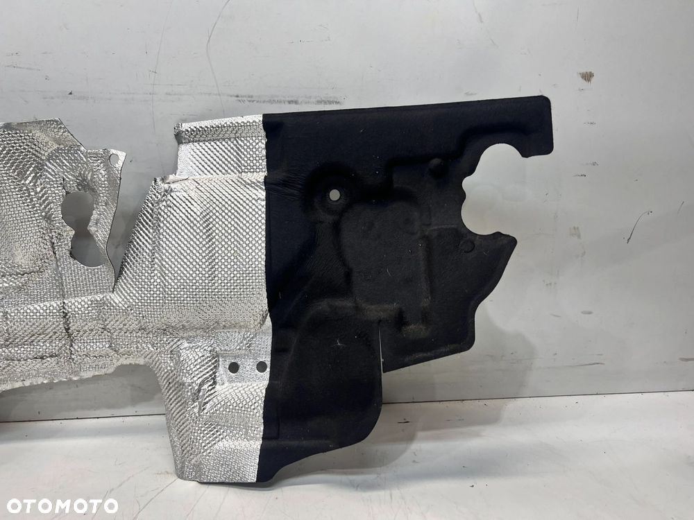 WYGŁUSZENIE ŚCIANY GRODZIOWEJ AUDI A3 8Y 5WC863353A - 3