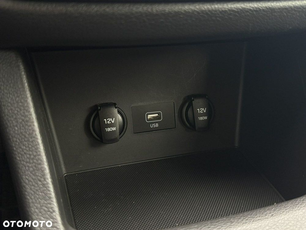 Hyundai i30 1.0 T-GDI Classic + - 25